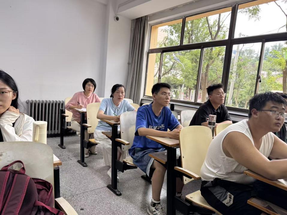 e4ee4b91ff1e012fe4f9b0856f2bbcf2