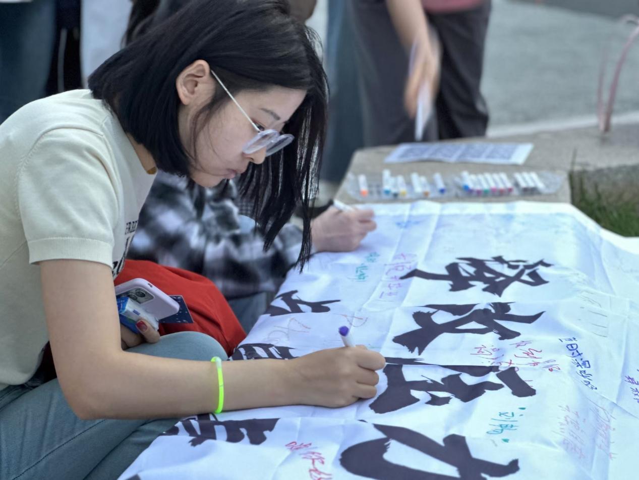 cc01c2b1ec49a89bb66e491e5b1da00